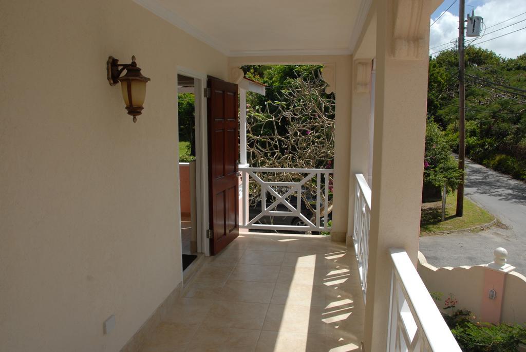 Sandy Bliss Condominiums Saint James Habitación foto